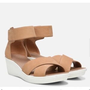 Naturalizer Wedge Sandals - Light Brown